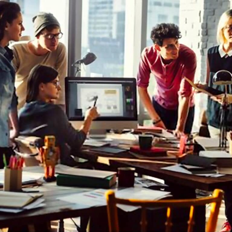 École web : 5 métiers d’avenir