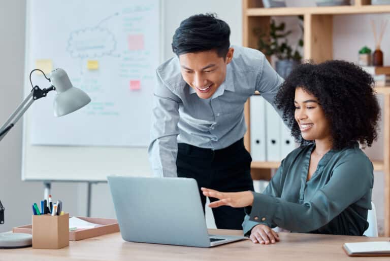 Comment Maîtriser le Marketing Digital : Les Clés du Succès Offertes par l'ESCEN